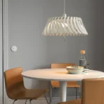 لوستر ایکیا مدل YTLÄGE نصب شده در پذیرایی
